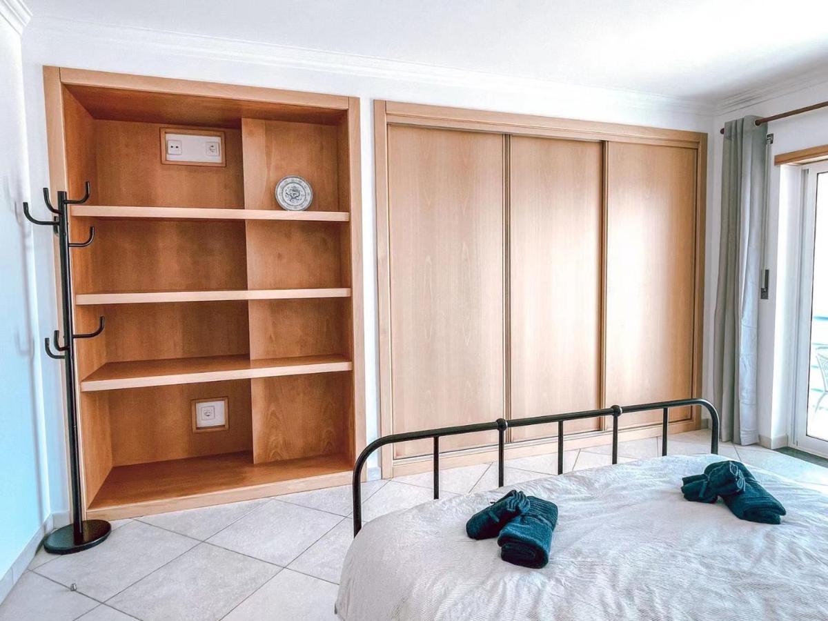 אנטוגויה דה באלייה Peniche Master Bedroom With Sea View Balcony, Private Bathroom, Shared Kitchen, Swimming Pool, Surfing Resort מראה חיצוני תמונה